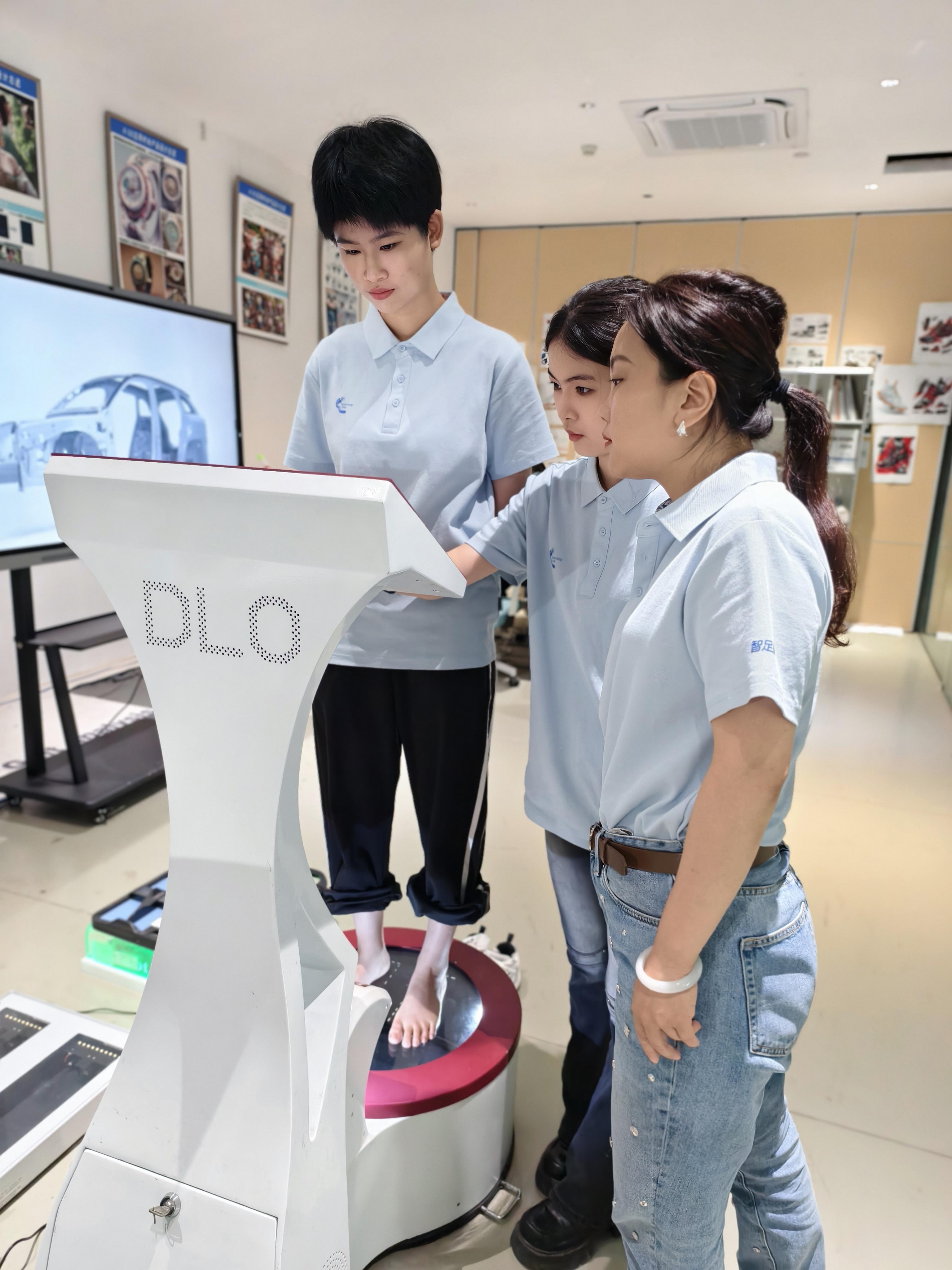 千岸科技上市研判之四：1、公司是一家从事自有品牌产品研发、设计并主要通过电商平台_财富号_东方财富网(图1)
